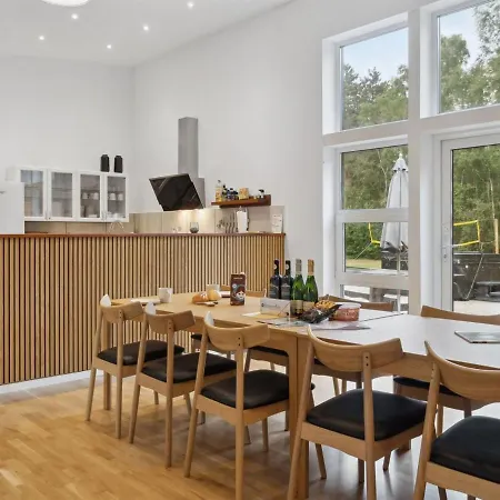 Holiday home Bjarka - 700m From The Sea In Lolland- Falster And Mon By Interhome Boto By