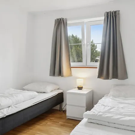 Ferienhaus Bjarka - 700m From The Sea By Interhome Bøtø By